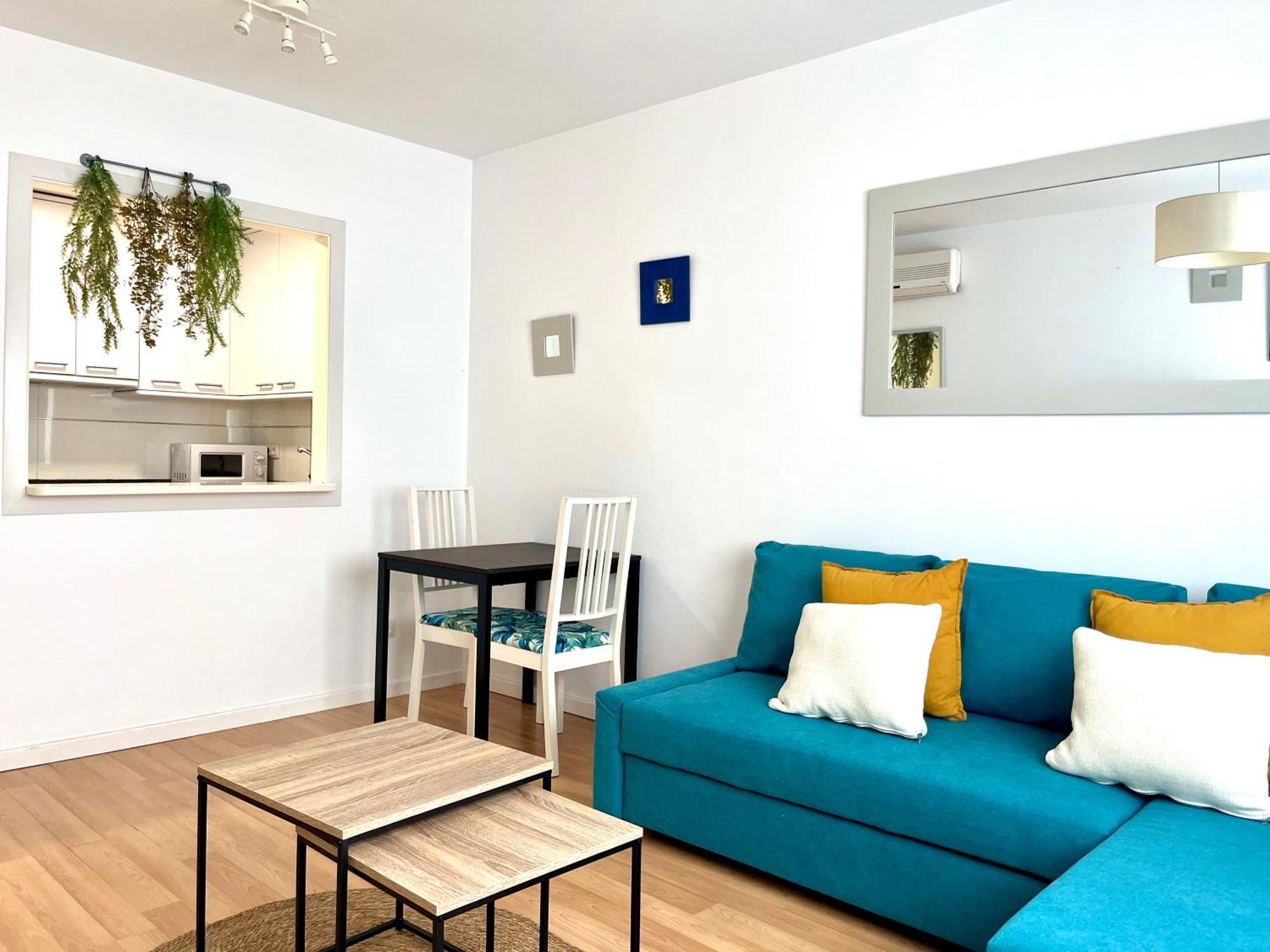 Puerta Al Mar Apartment Malaga Exterior photo
