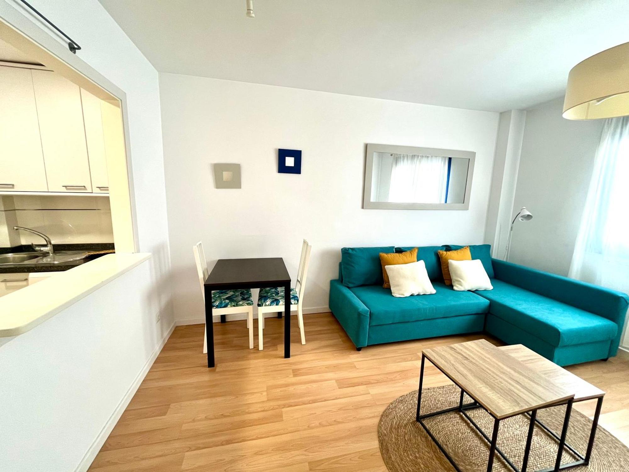 Puerta Al Mar Apartment Malaga Exterior photo