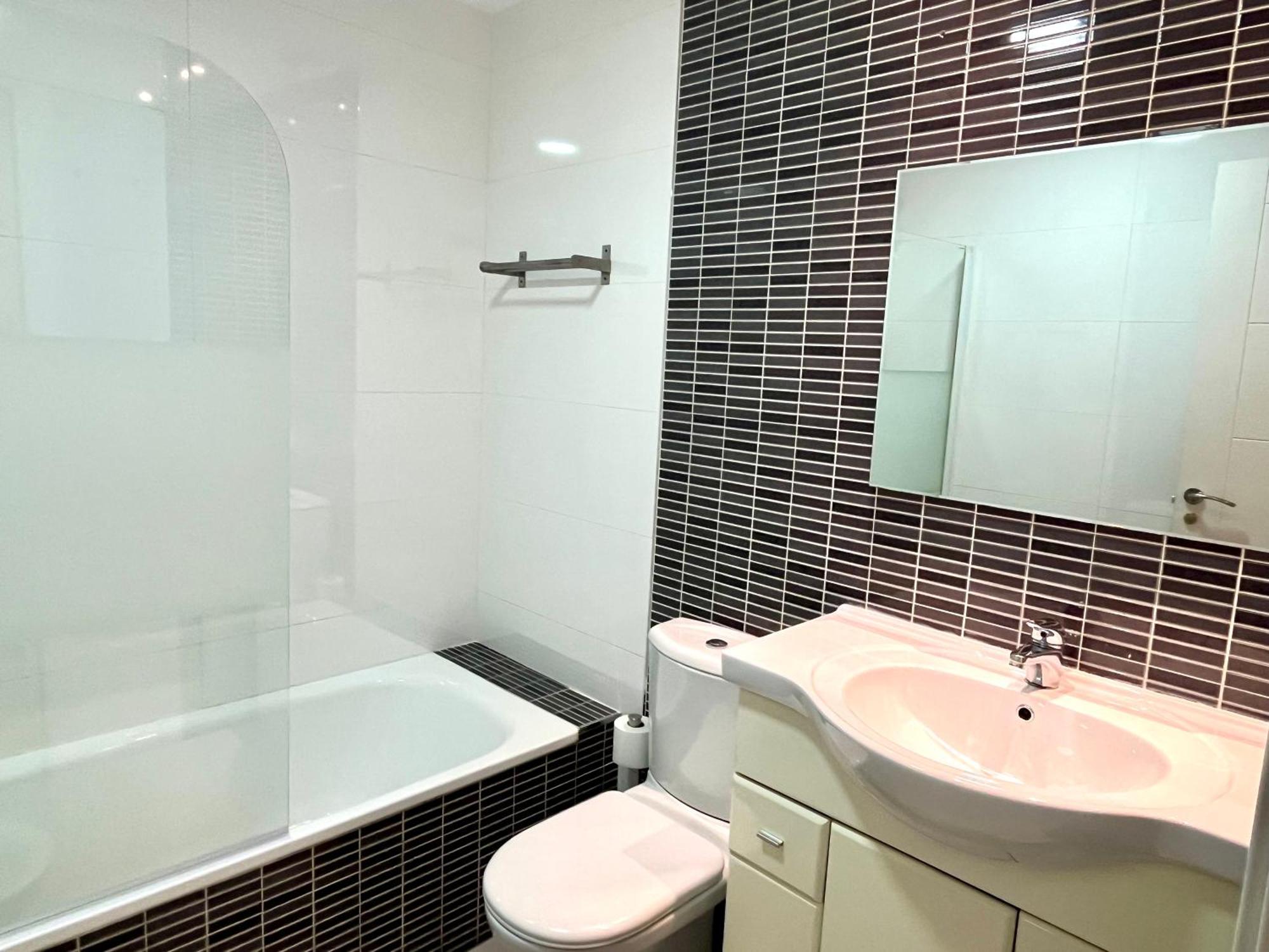 Puerta Al Mar Apartment Malaga Exterior photo